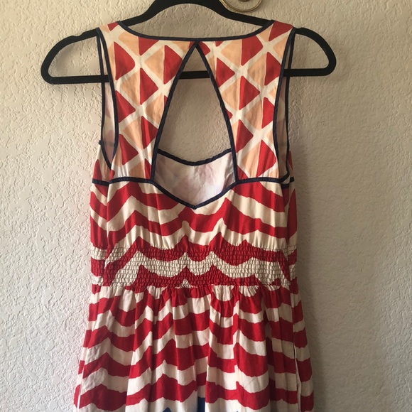 We Vera Red Pattern Carnival Dress - Picture 7 of 8